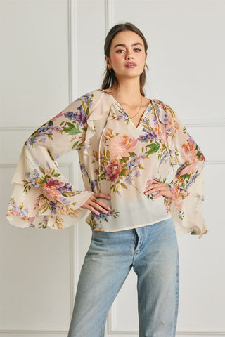 61 Jane Bell Sleeve Floral Blouse
