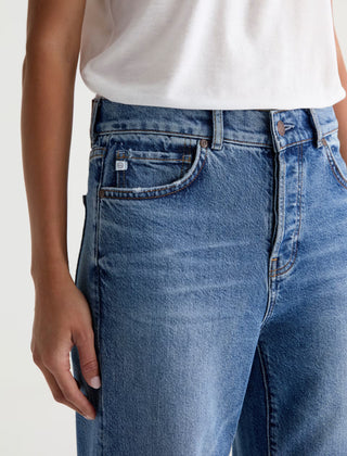 AG Billie Relaxed Low Slung Straight Leg Jeans