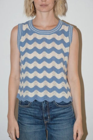 Caydn Jess Scalloped Hem Tank Top