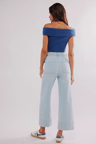 Frame 70's Patch Pocket Crop Straight - Premium Jeans at Lonnys NY - Just $298! Shop Womens clothing now 