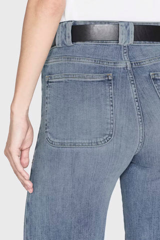 Frame Modern Pocket Jeans - Premium clothing at Lonnys NY - Just $288! Shop Womens clothing now 