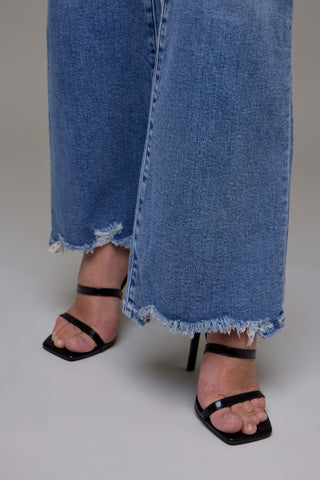 Hidden Happi Flare Mid Rise Stretch Jeans