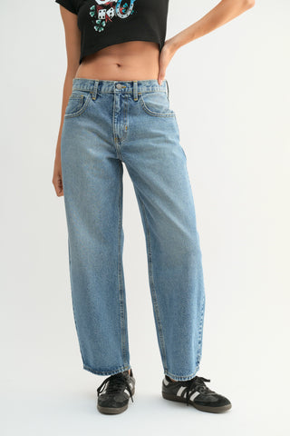 Just USA Denim Barrel Jeans - Premium clothing at Lonnys NY - Just $100! Shop Womens clothing now 