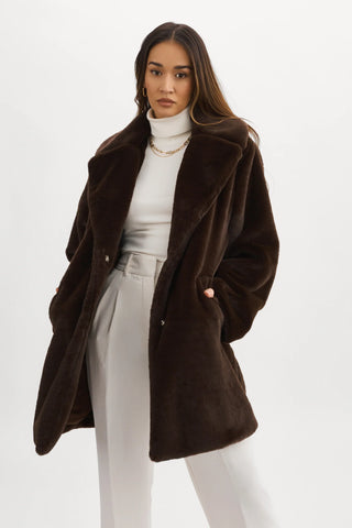 LAMARQUE Linnea Faux Fur Coat