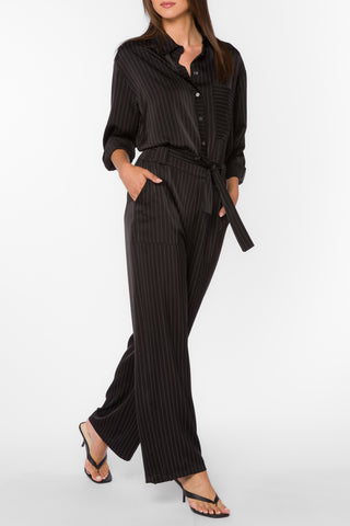 Velvet Heart Sutton Button Down Top